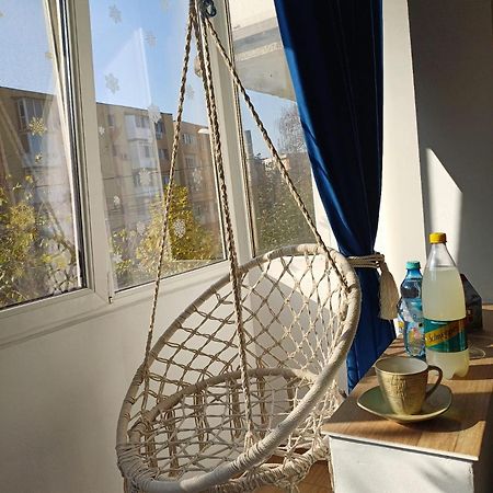 Ferienwohnung Garsoniera Luminoasa Craiova Exterior foto