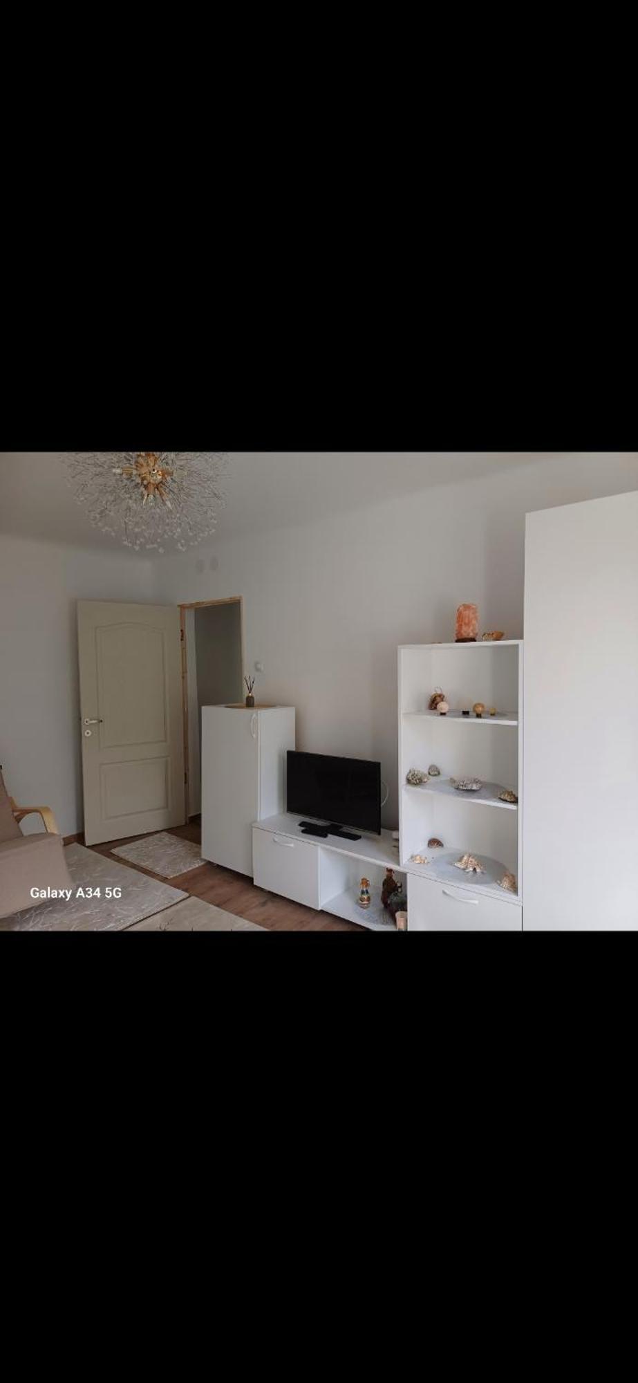 Ferienwohnung Garsoniera Luminoasa Craiova Exterior foto